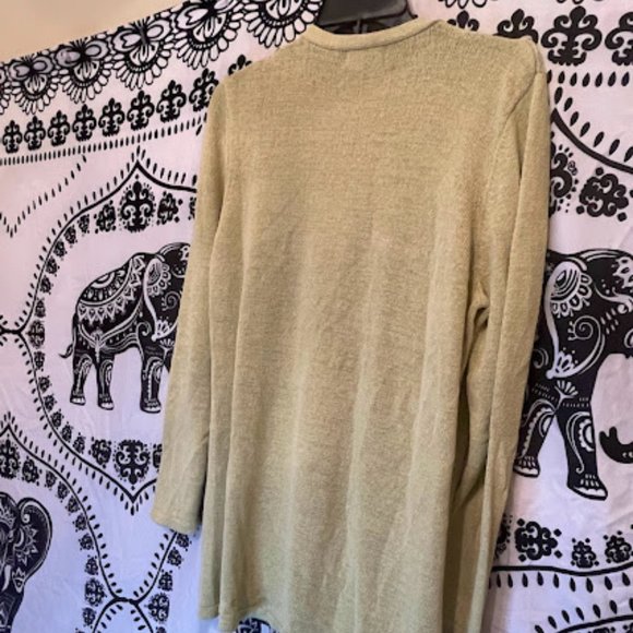 Women's August Max Silk Cardigan - Picture 4 of 4